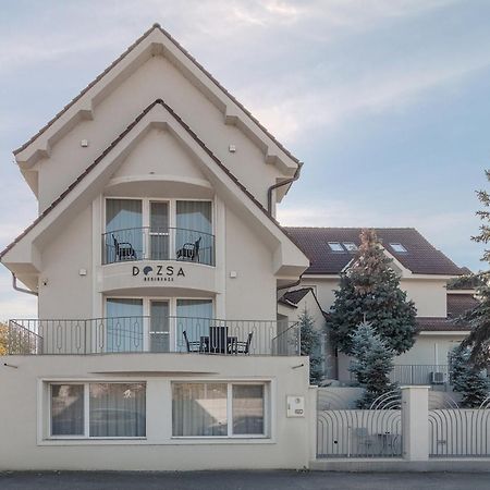 אורדאה Dozsa Residence מראה חיצוני תמונה