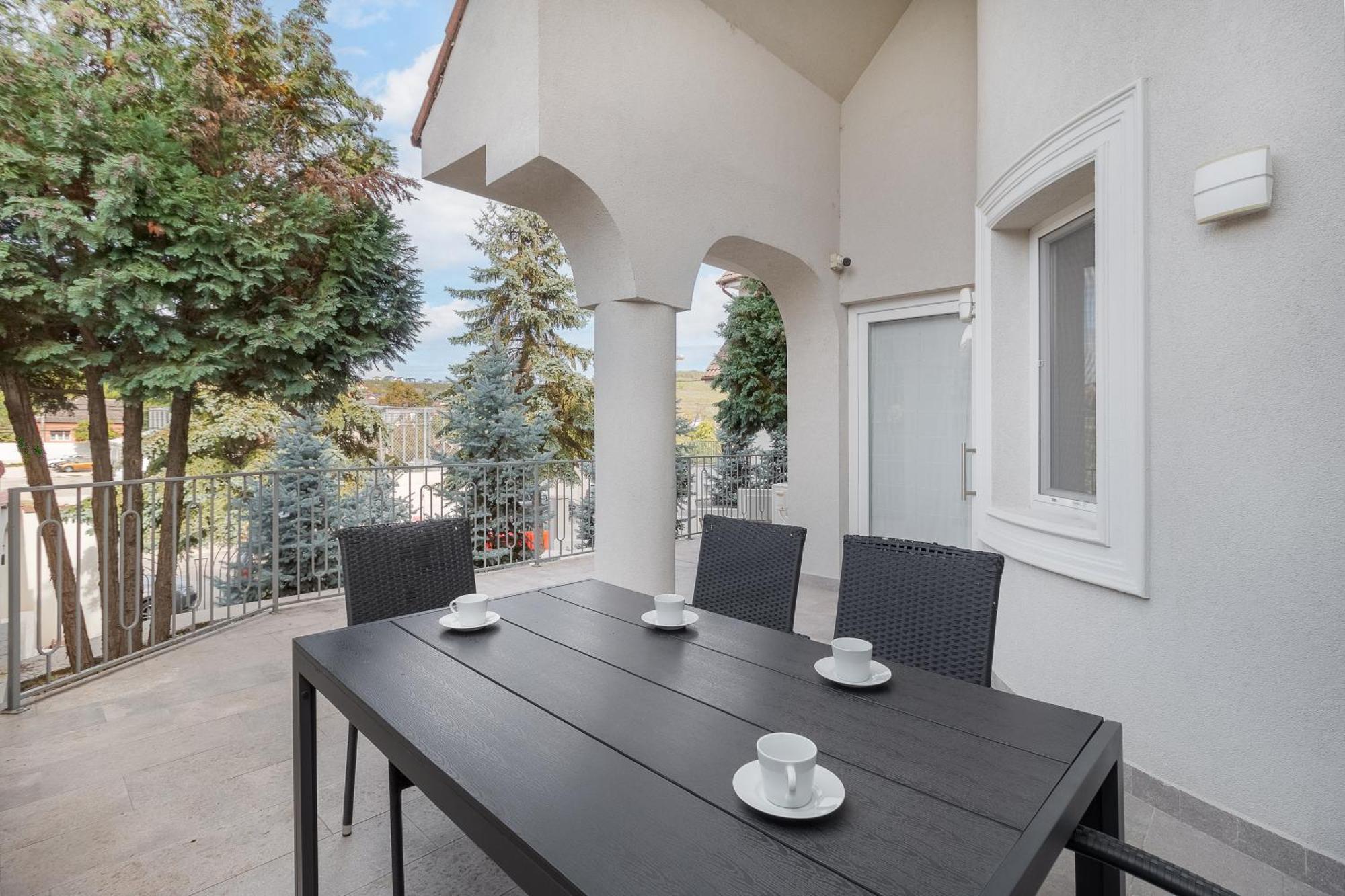 אורדאה Dozsa Residence מראה חיצוני תמונה